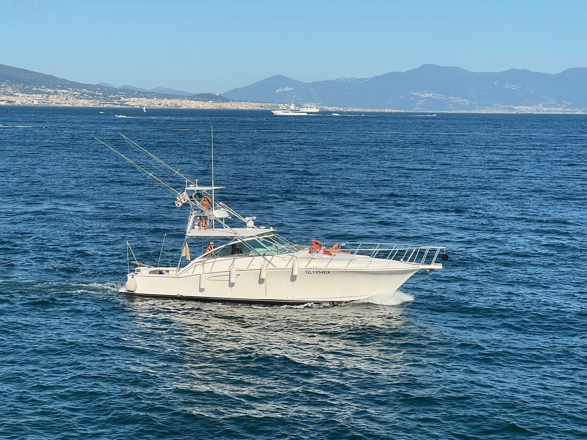 Il Cabo 45 Express Lady White in navigazione